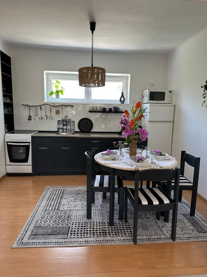 Cosy Family Apartment Marina Kastela Near Airport 外观 照片